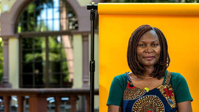 Sophie Nakueira: "Mit ethnografischen Methoden kann ich beschreiben, wie "Gesetze und politische Entscheidungen in bestimmten Kontexten erlebt werden und Erkenntnisse darüber gewinnen, warum politische Maßnahmen erfolgreich sind oder scheitern."