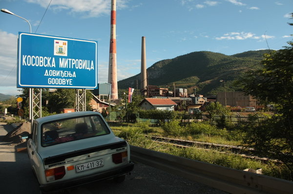 Testimonies of the 'Citizen's Other': Analysing the Migration of Roma in Europe through the Prism of Multiple Legalities Testimonies of the 'Citizen's Other': Analysing the Migration of Roma in Europe through the Prism of Multiple Legalities