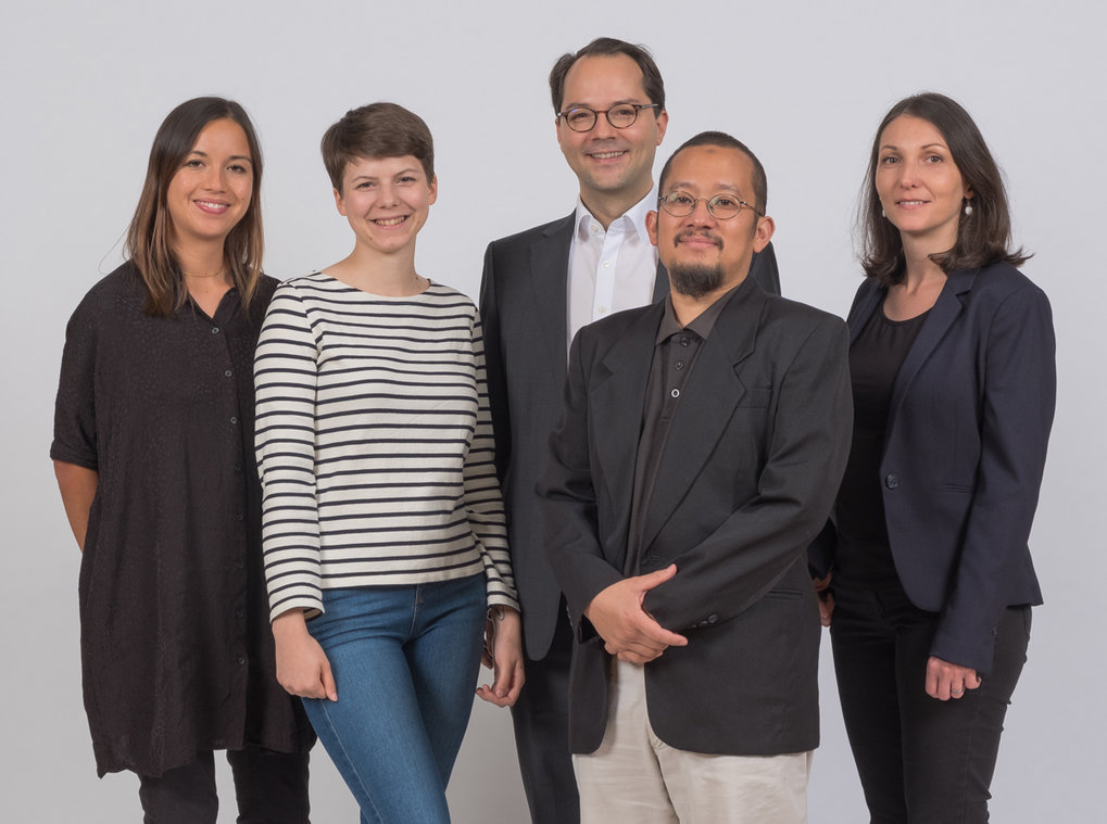 The organisers of the workshop 'Conceptualizing the Bureaucratization of Islam and its Socio-Legal Dimensions in Southeast Asia: Anthropological and Transdisciplinary Perspectives': Rosalia Engchuan, Annika Benz, Dominik Müller, Fauwaz Abdul Aziz, Tímea Gréta Biró (from left to right) ■ Photo: © Max Planck Institute for Social Anthropology