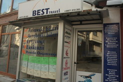 A travel agency in the North Macedonian capital reflects the high demand for travelling to Germany (Skopje 2015)